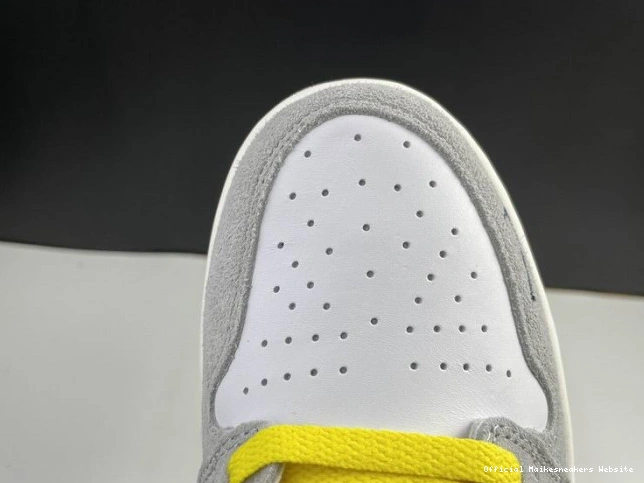 Official Maikesneakers 1 Smoke Switch Air High Jordan Light CW6576-100 0806